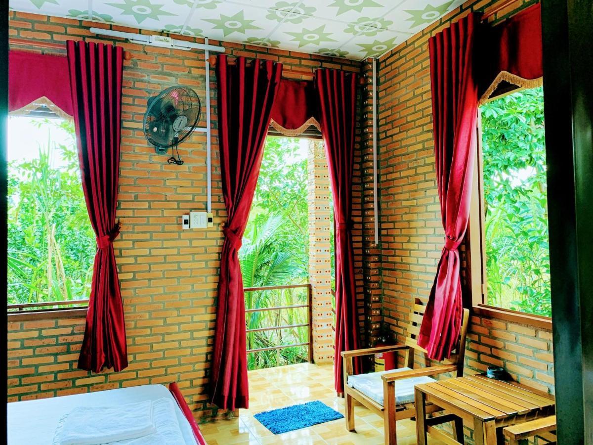 Gibbon Singing Home Stay Quan Tom Esterno foto